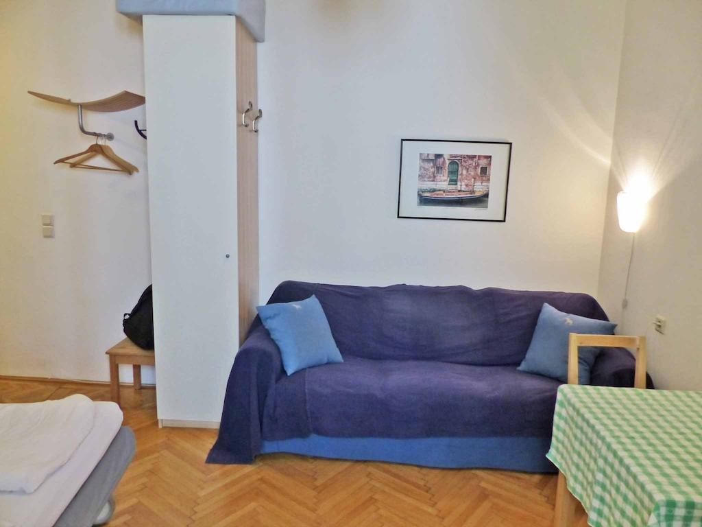 Apartment Naschmarkt Wien Zimmer foto